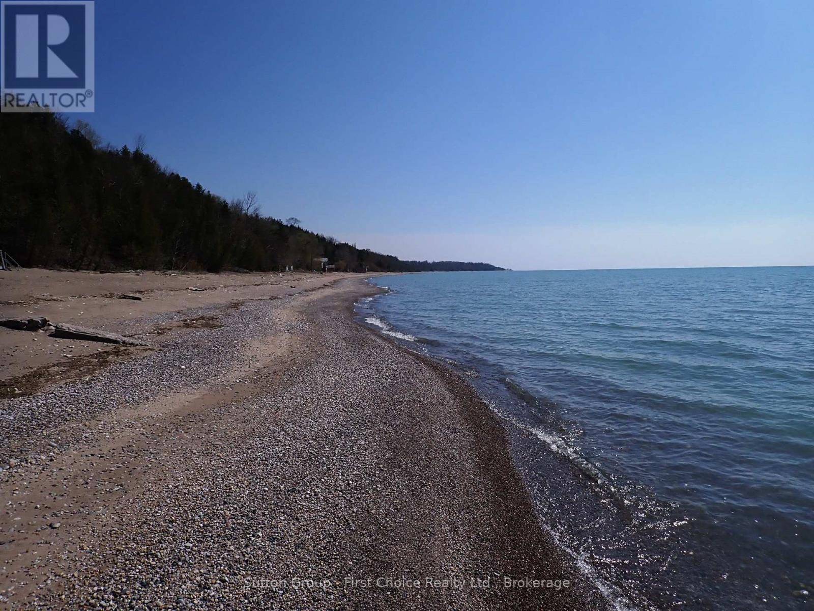 Ashfield-colborne-wawanosh (colborne), ON N7X3X9,82899 GLENDALE ROAD