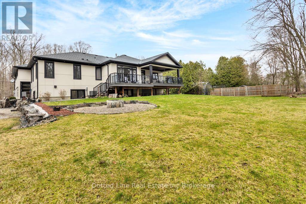 Norfolk, ON N3Y4K1,46 ST JOHNS ROAD W