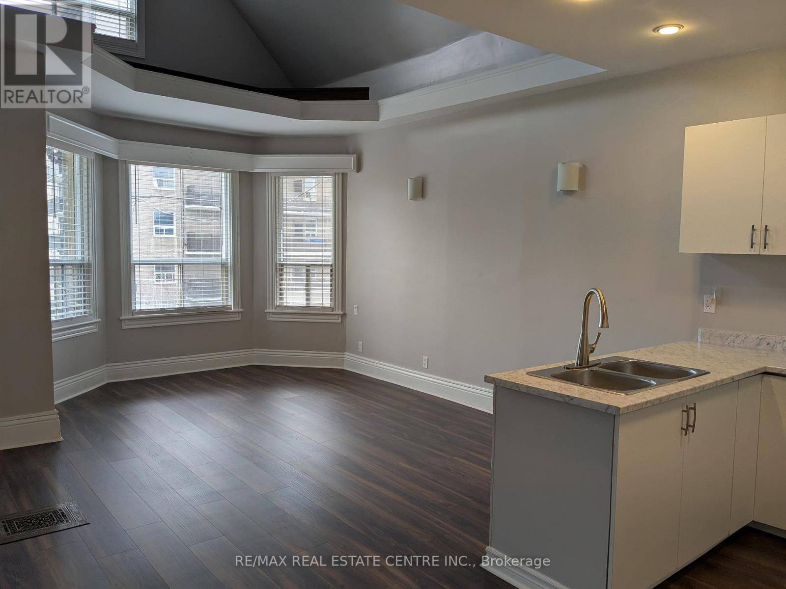 153 Wellington ST South #2, Hamilton (corktown), ON L8N2R6