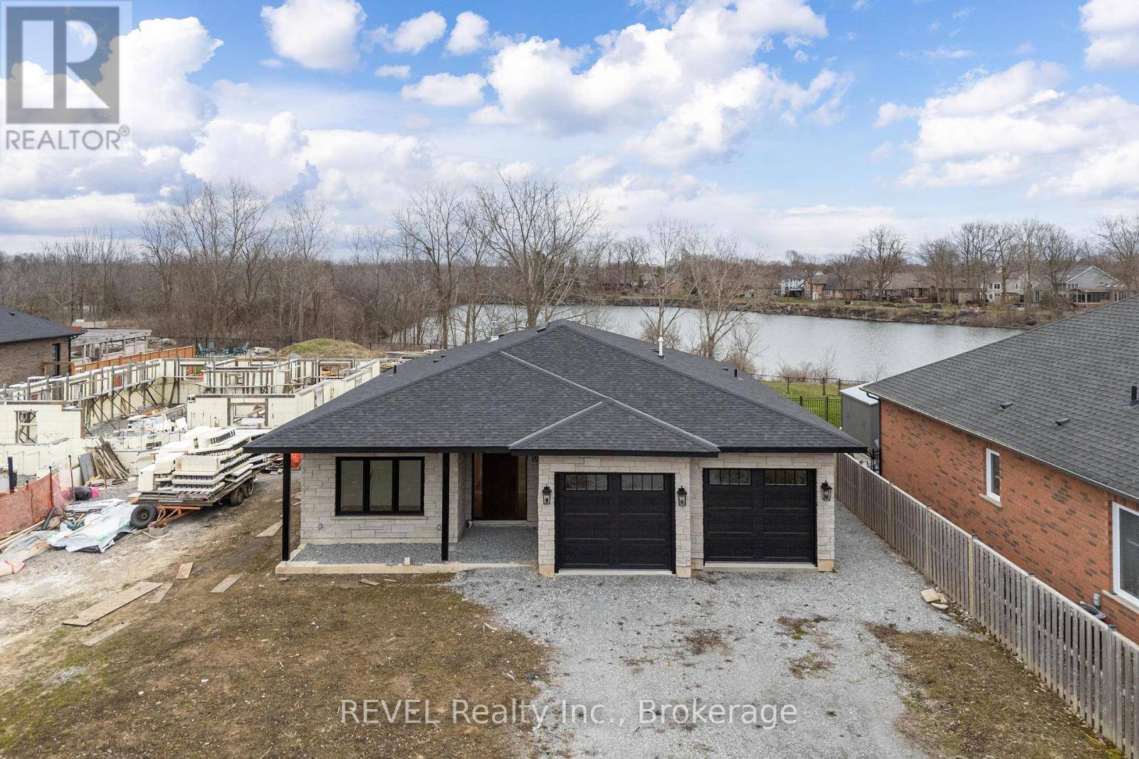Port Colborne (sugarloaf), ON L3K0A7,65 RENFIELD STREET