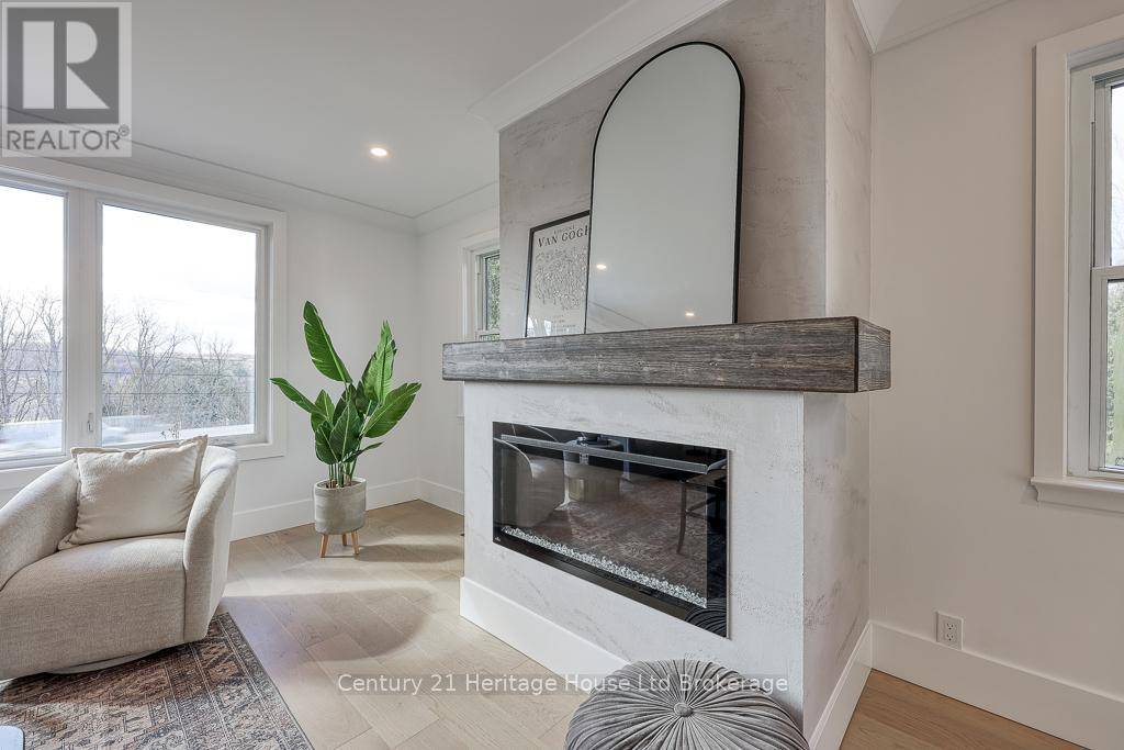 East Zorra-tavistock, ON N4S7V7,684747 COUNTY ROAD 2,R.R.#3 ROAD