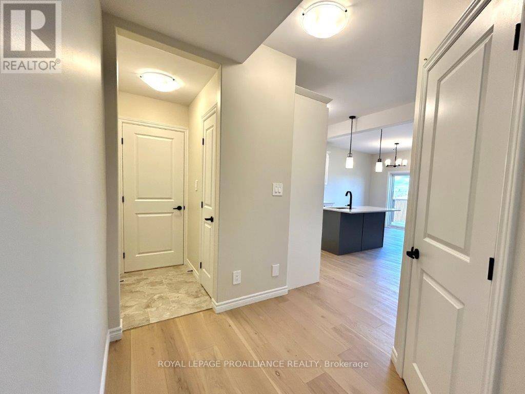 Belleville (thurlow Ward), ON K8N0V4,6 PEACE RIVER STREET