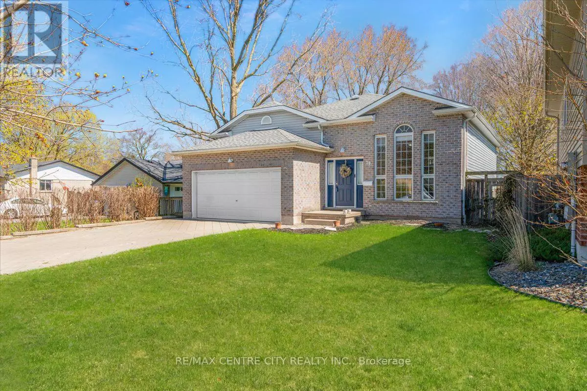 Strathroy-caradoc (sw), ON N7G1C6,19 DELL DRIVE