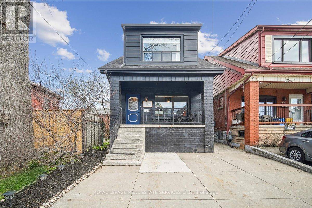Hamilton (north End), ON L8L4T8,436 CATHARINE STREET N