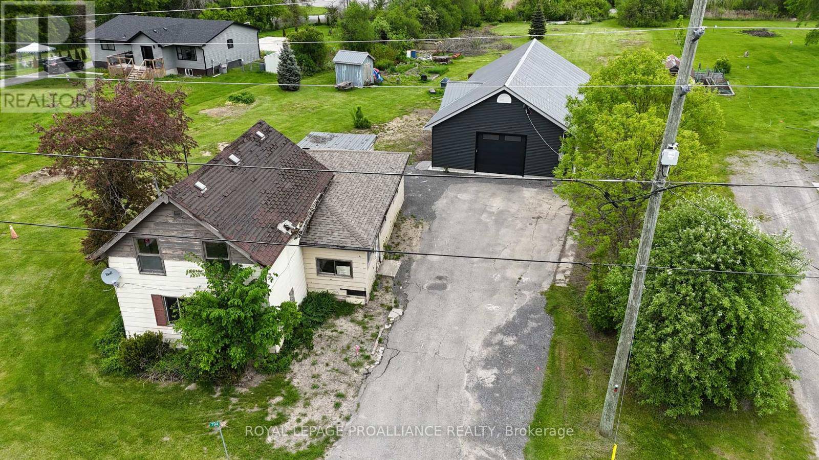 Prince Edward County (ameliasburg Ward), ON K8N4Z7,794 COUNTY ROAD 28