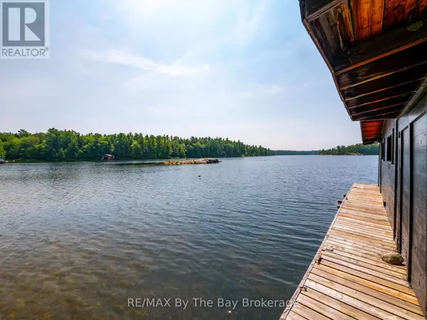 Georgian Bay (baxter), ON P0E1E0,15598 GEORGIAN BAY SHORE