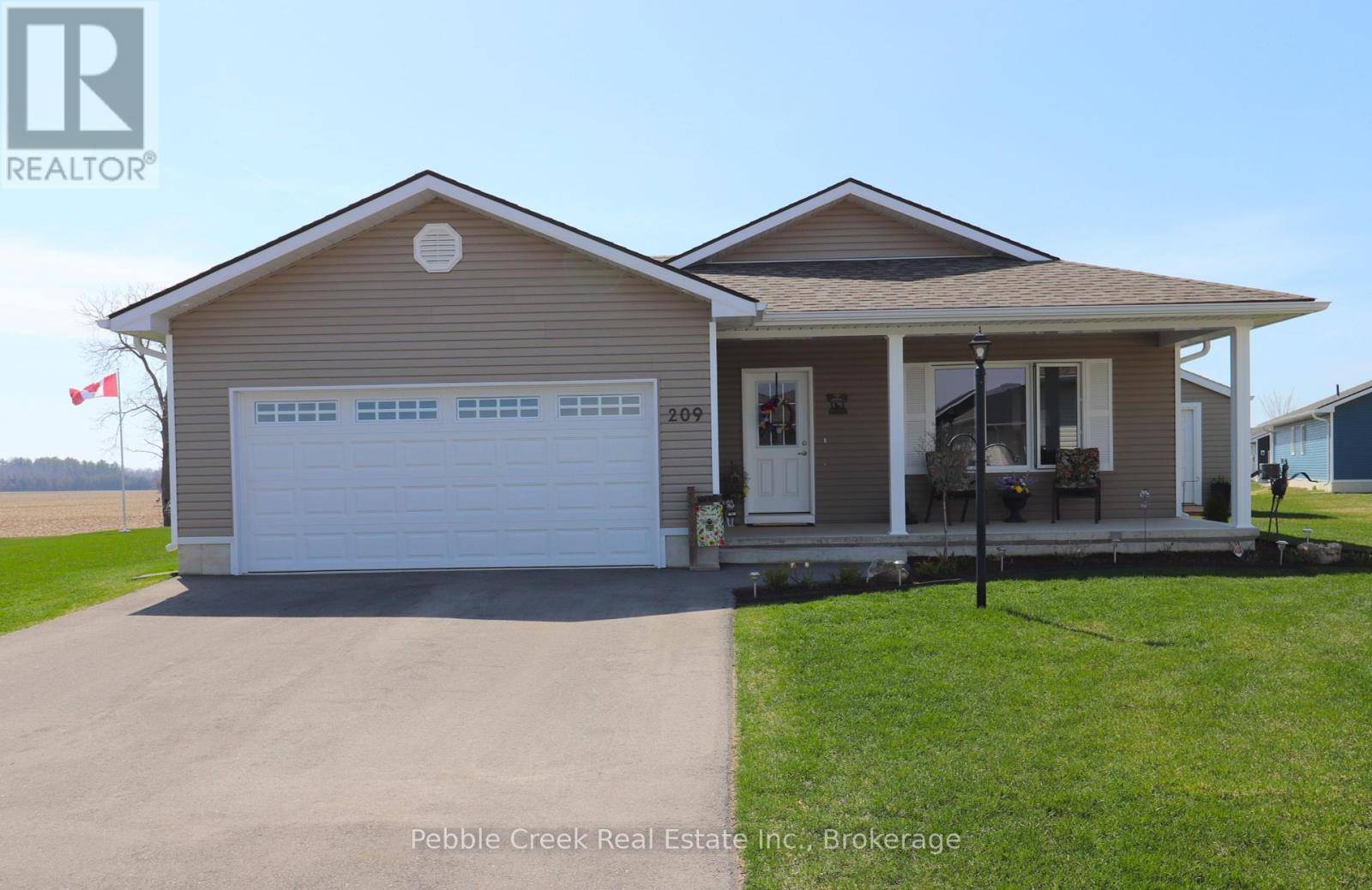 209 LAKE BREEZE DRIVE, Ashfield-colborne-wawanosh (colborne Twp), ON N7A0C6