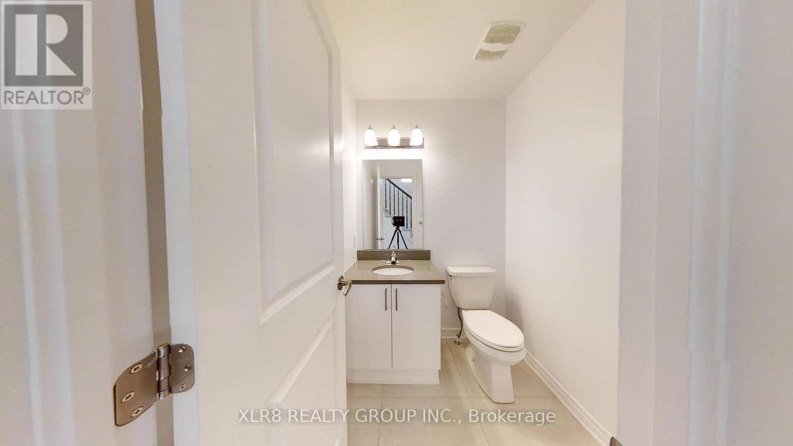 Ottawa, ON K1X0G7,83 RALLIDALE STREET