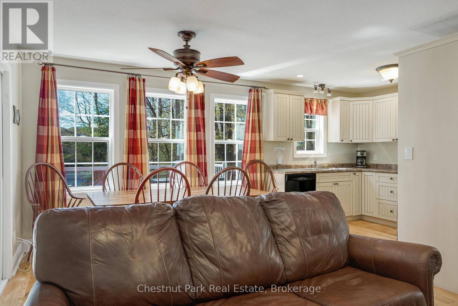 Lake Of Bays (franklin), ON P1H2J6,1052 RAT BAY RD #116-1