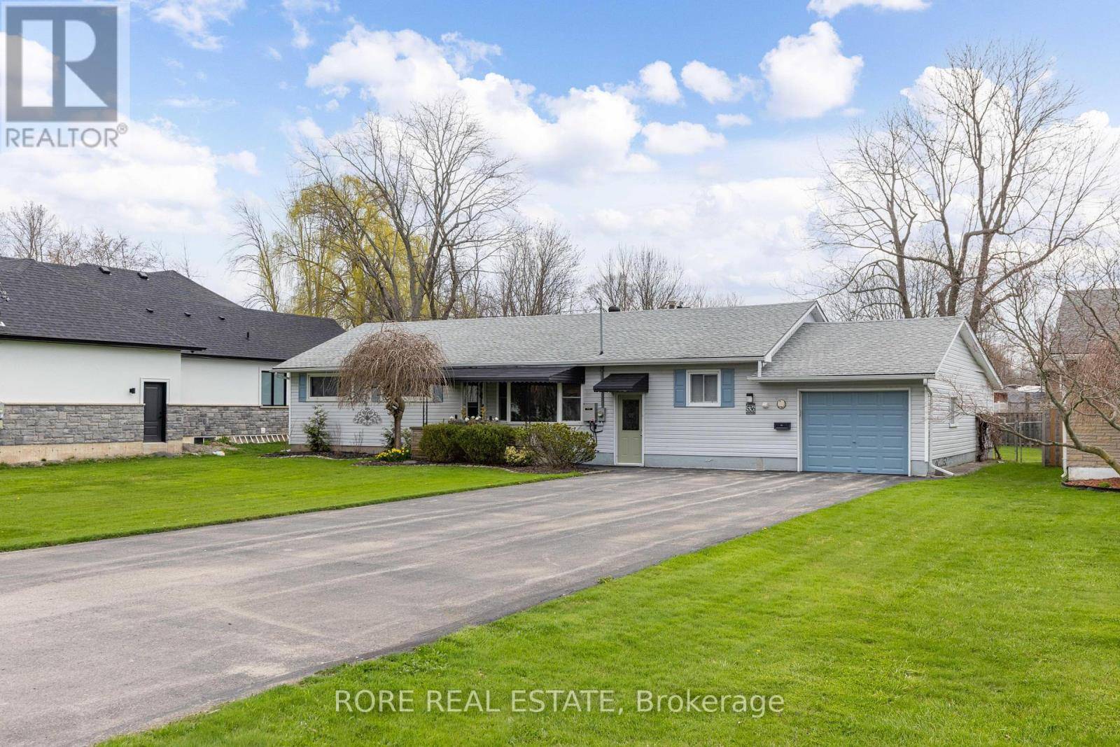 Fort Erie (crescent Park), ON L2A4P8,536 CRESCENT ROAD