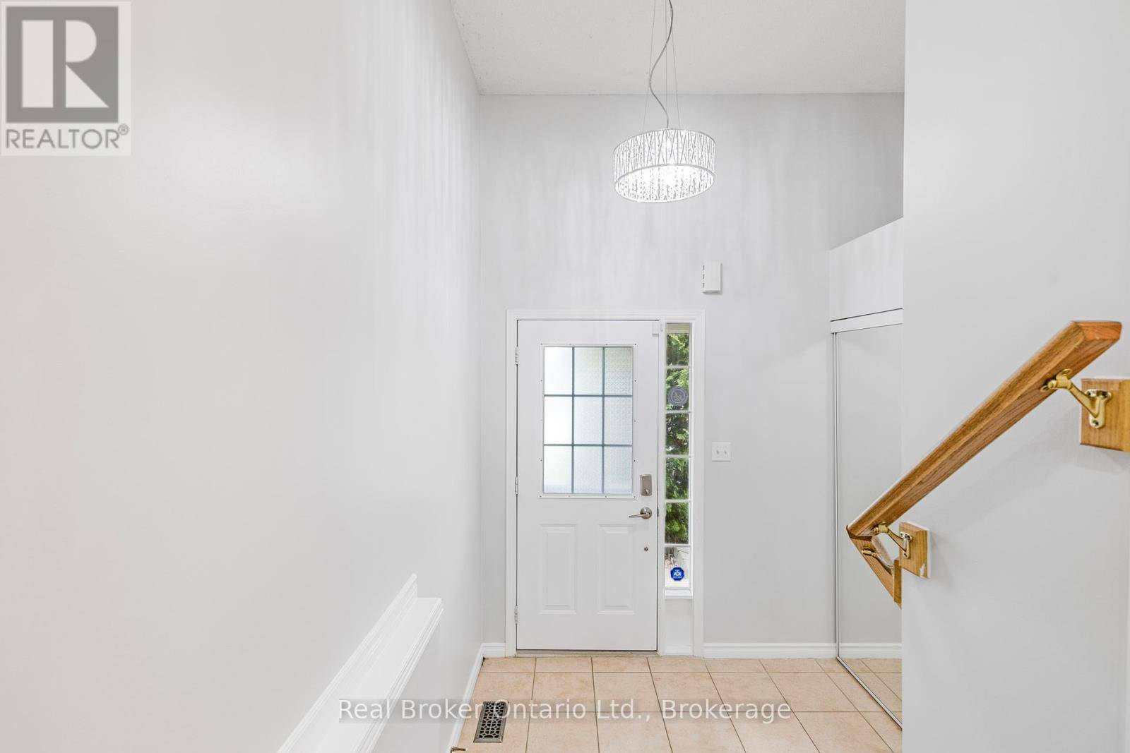 Hamilton (lakeshore), ON L8E6G8,28 WHITEFISH CRESCENT