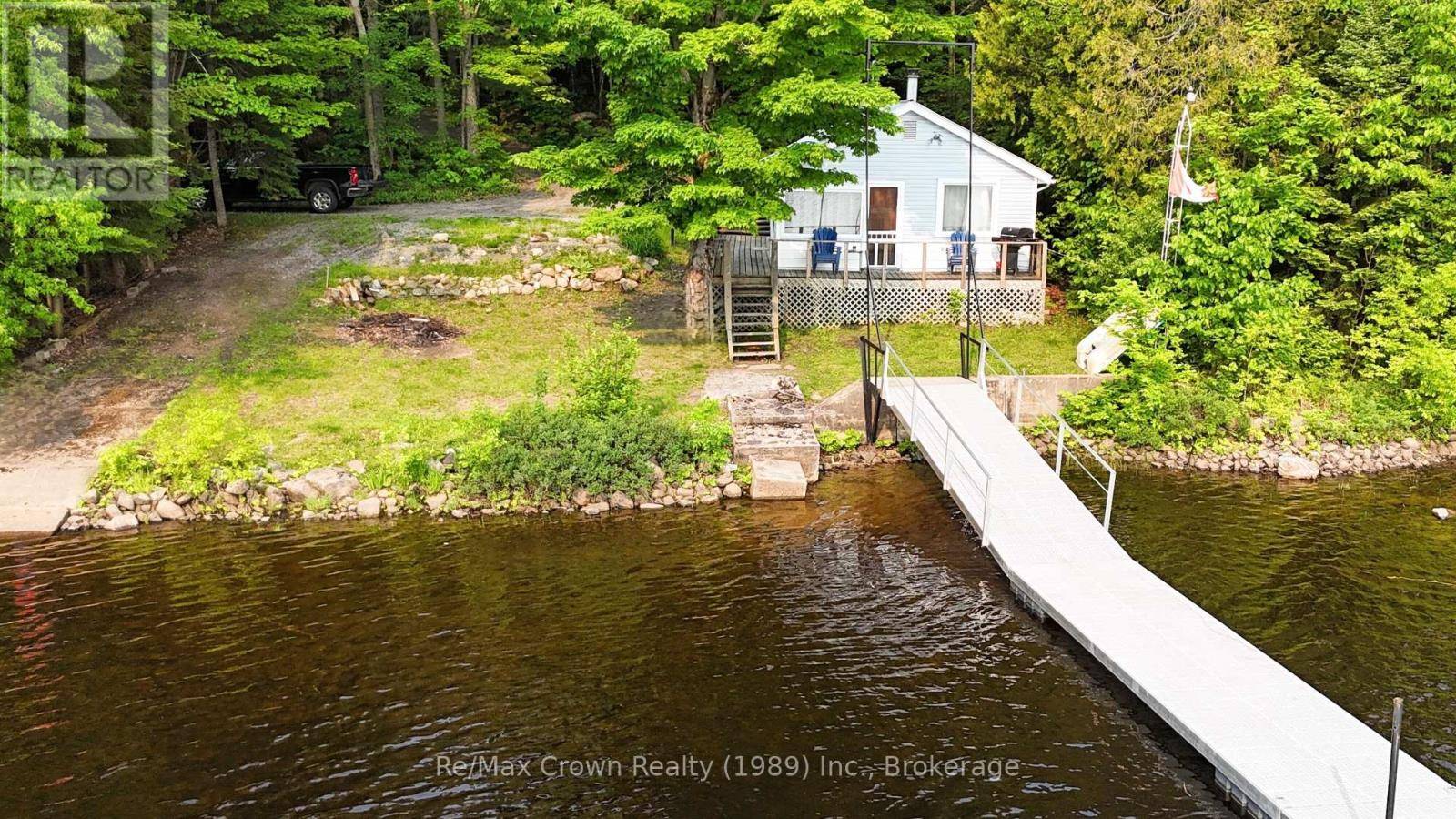 17 RIVERVIEW LANE, Parry Sound Remote Area (restoule), ON P0H2R0
