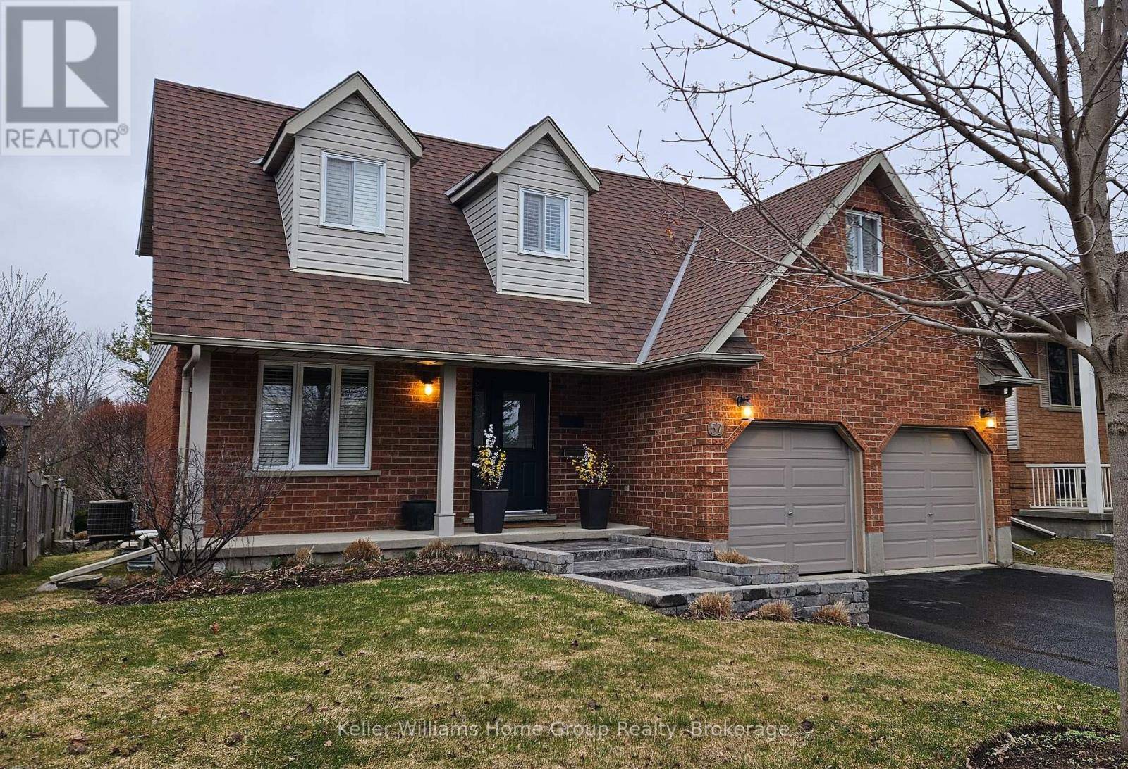 Guelph (willow West/sugarbush/west Acres), ON N1H8K6,57 FLAHERTY DRIVE