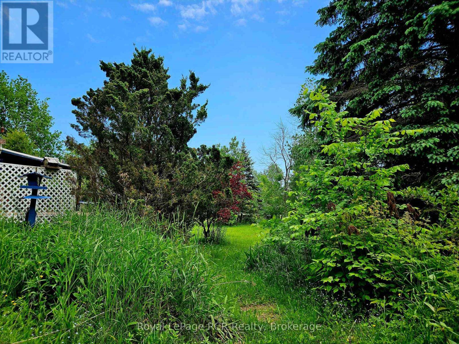 Georgian Bluffs, ON N4K0G2,127 KIRK STREET