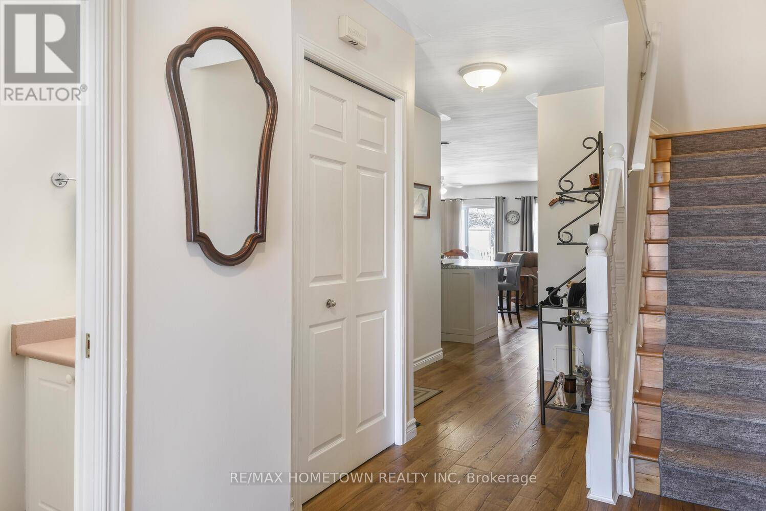 Brockville, ON K6V7J7,254 BELEY STREET