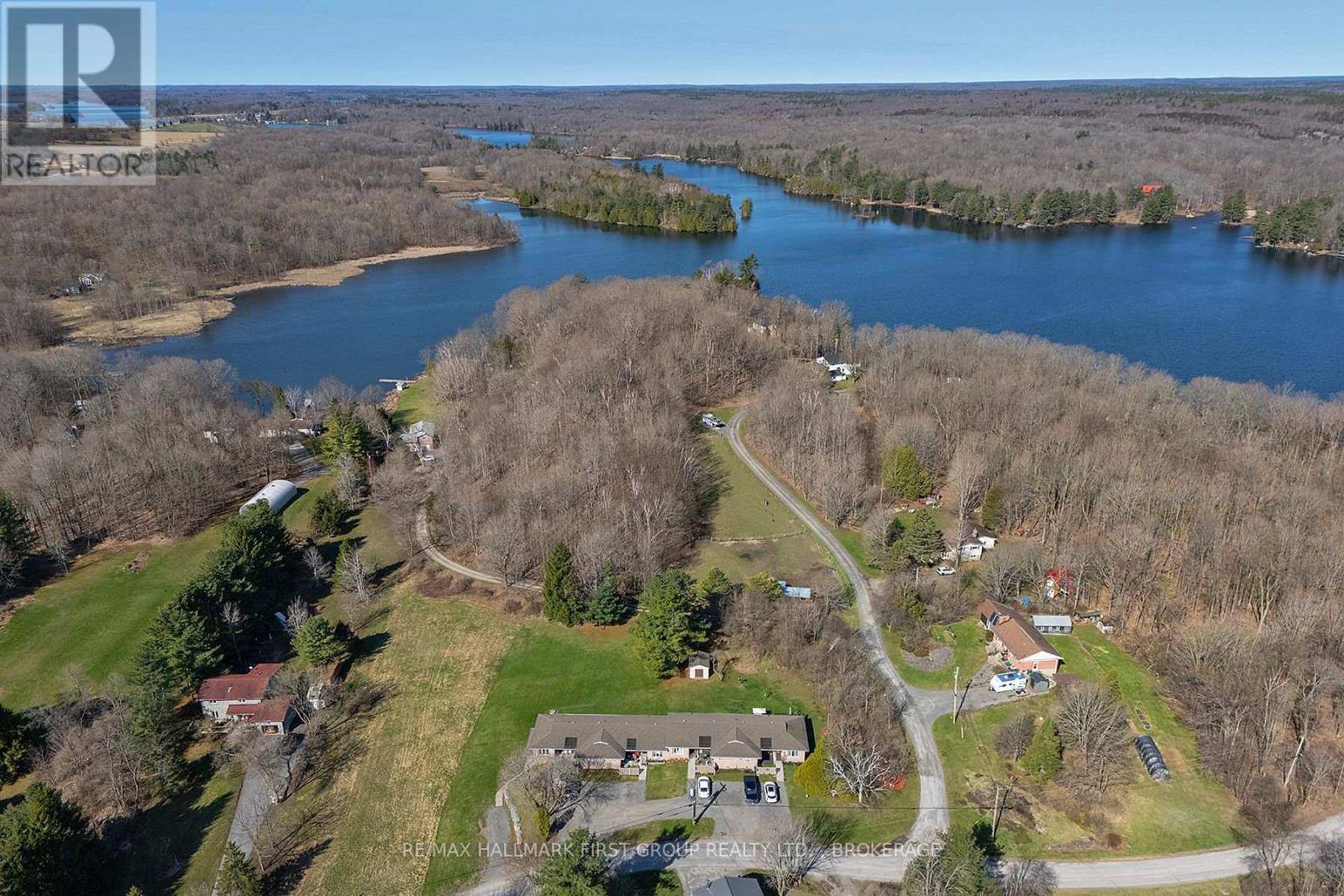 Leeds And The Thousand Islands, ON K0H2N0,128 Haskins Point RD #1-5