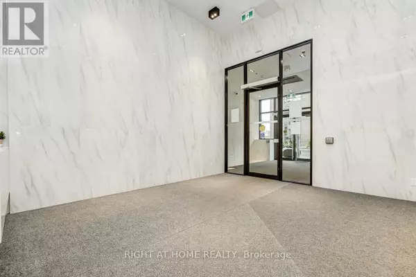 Ottawa, ON K2P1J5,203 CATHERINE ST #705