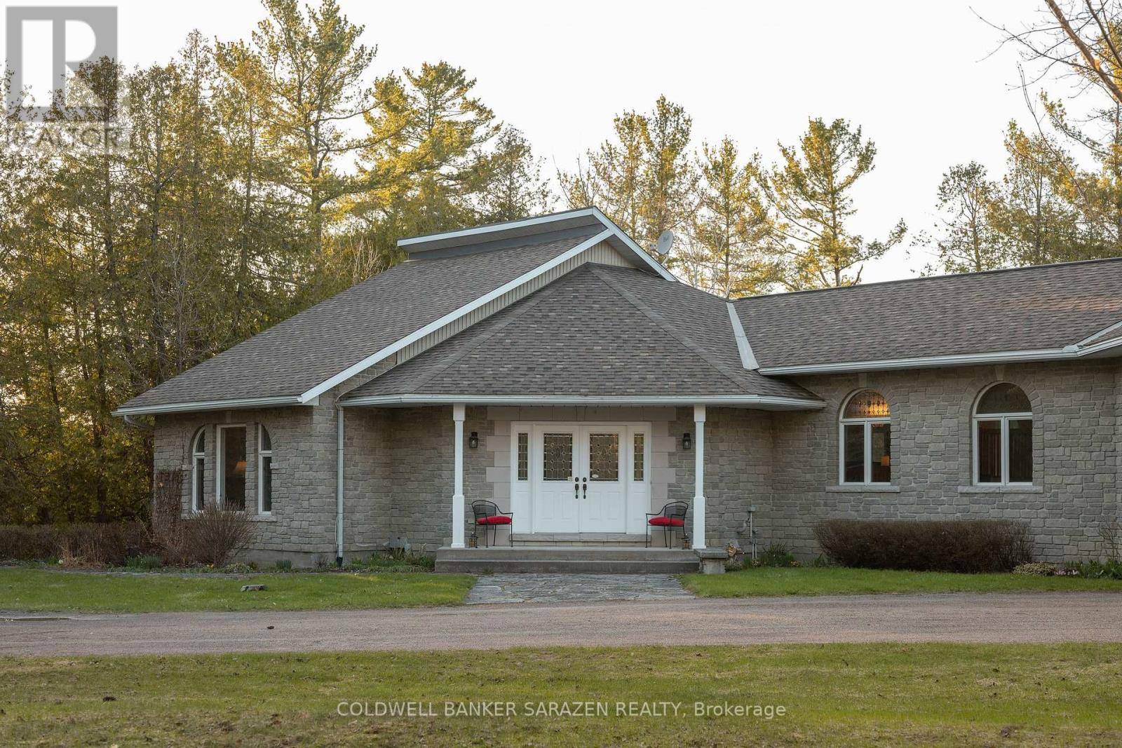 220 RIVER ROAD, Arnprior, ON K7S1R4
