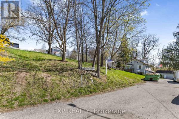 10 ELGIN STREET, Woolwich, ON N0B1N0