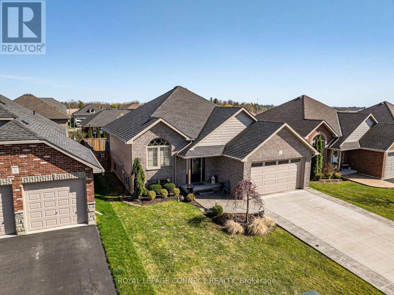 Norfolk (simcoe), ON N3Y4L1,6 REDBUD CRESCENT