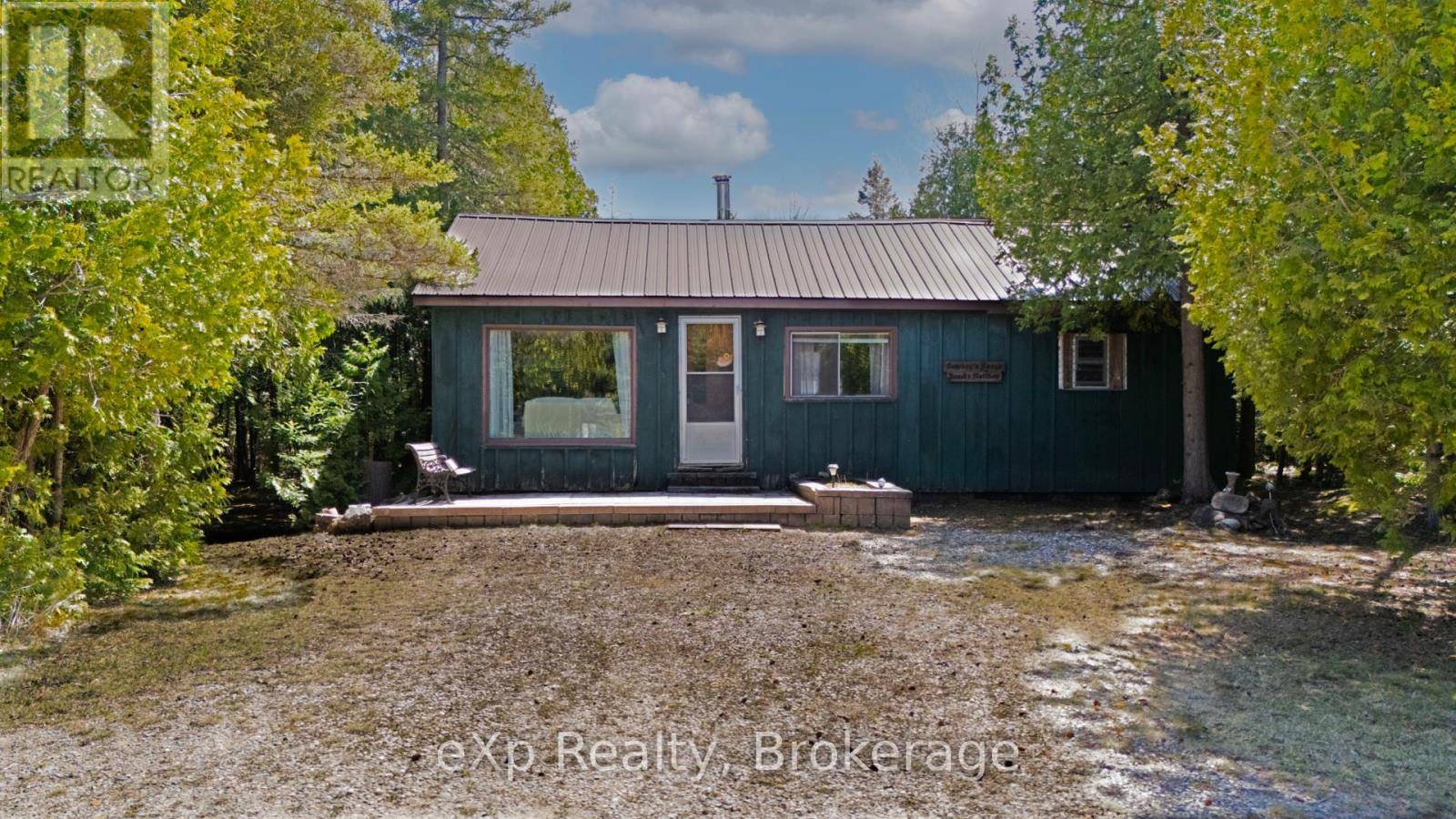 Northern Bruce Peninsula, ON N0H2T0,45 BAYWATCH DRIVE