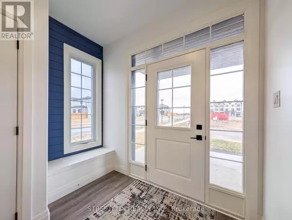 London South (south W), ON N6L0H4,235 Kennington WAY #8