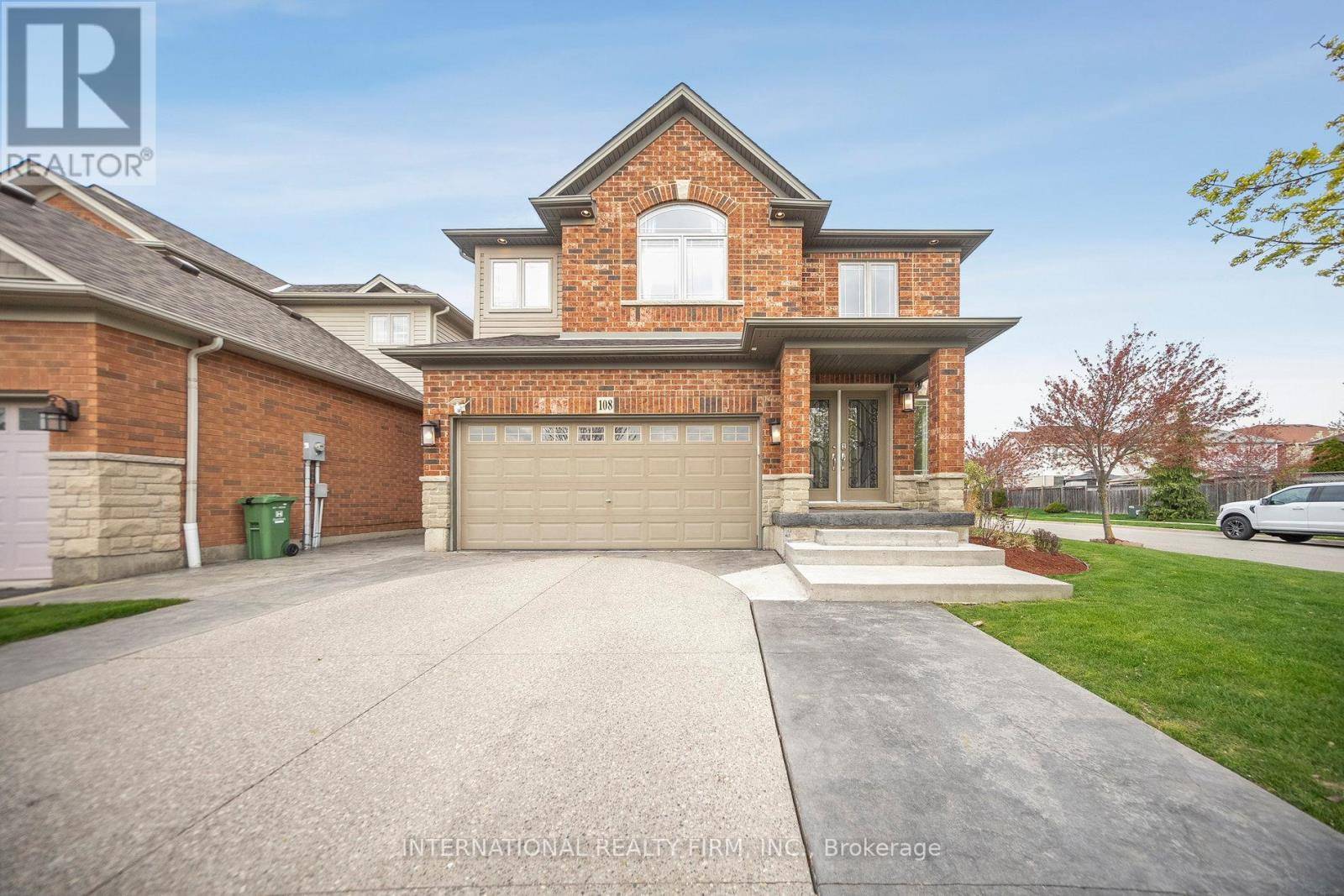 108 GREAT OAK TRAIL, Hamilton (binbrook), ON L0R1C0