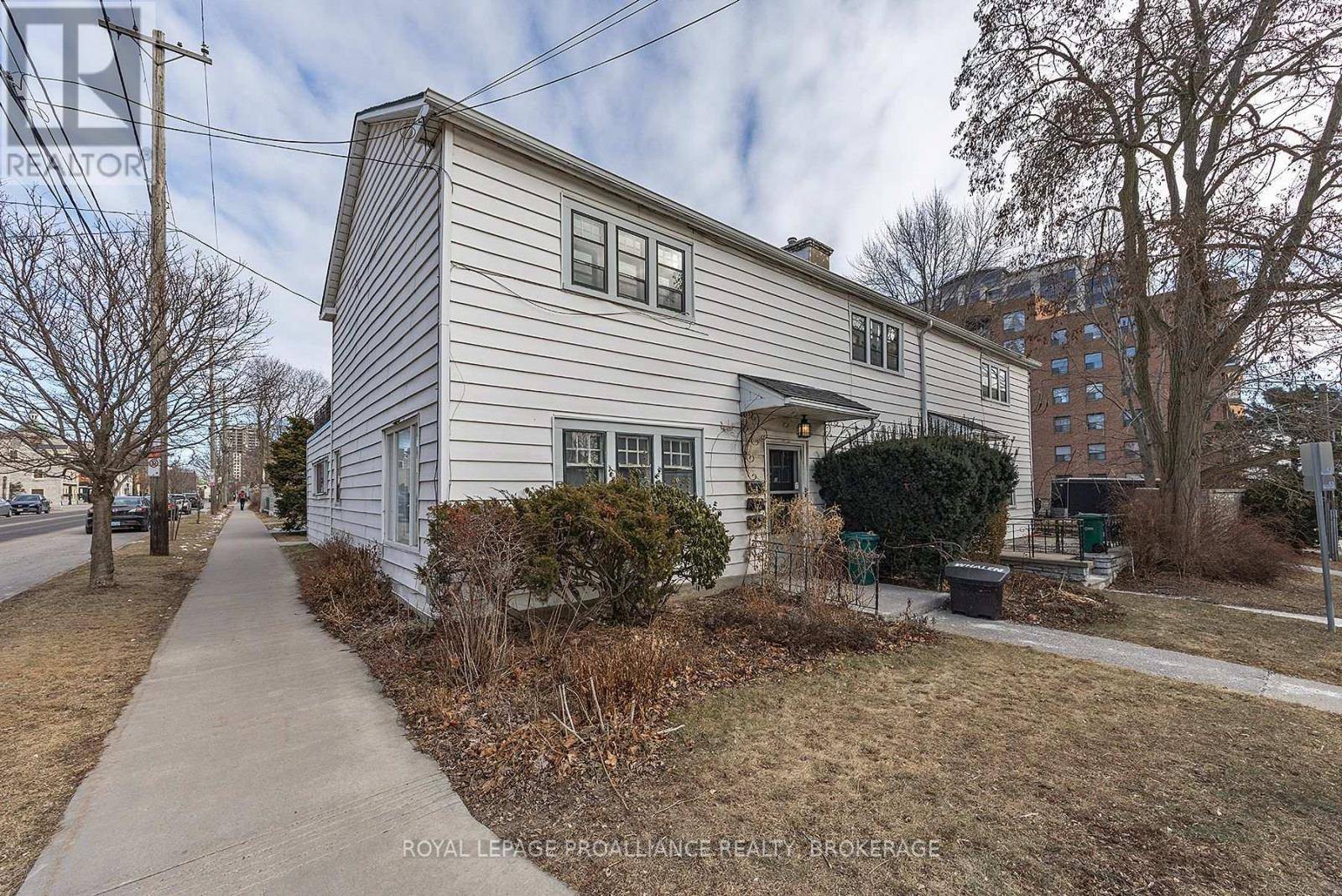 57-59 GORE STREET, Kingston (central City East), ON K7L2L3