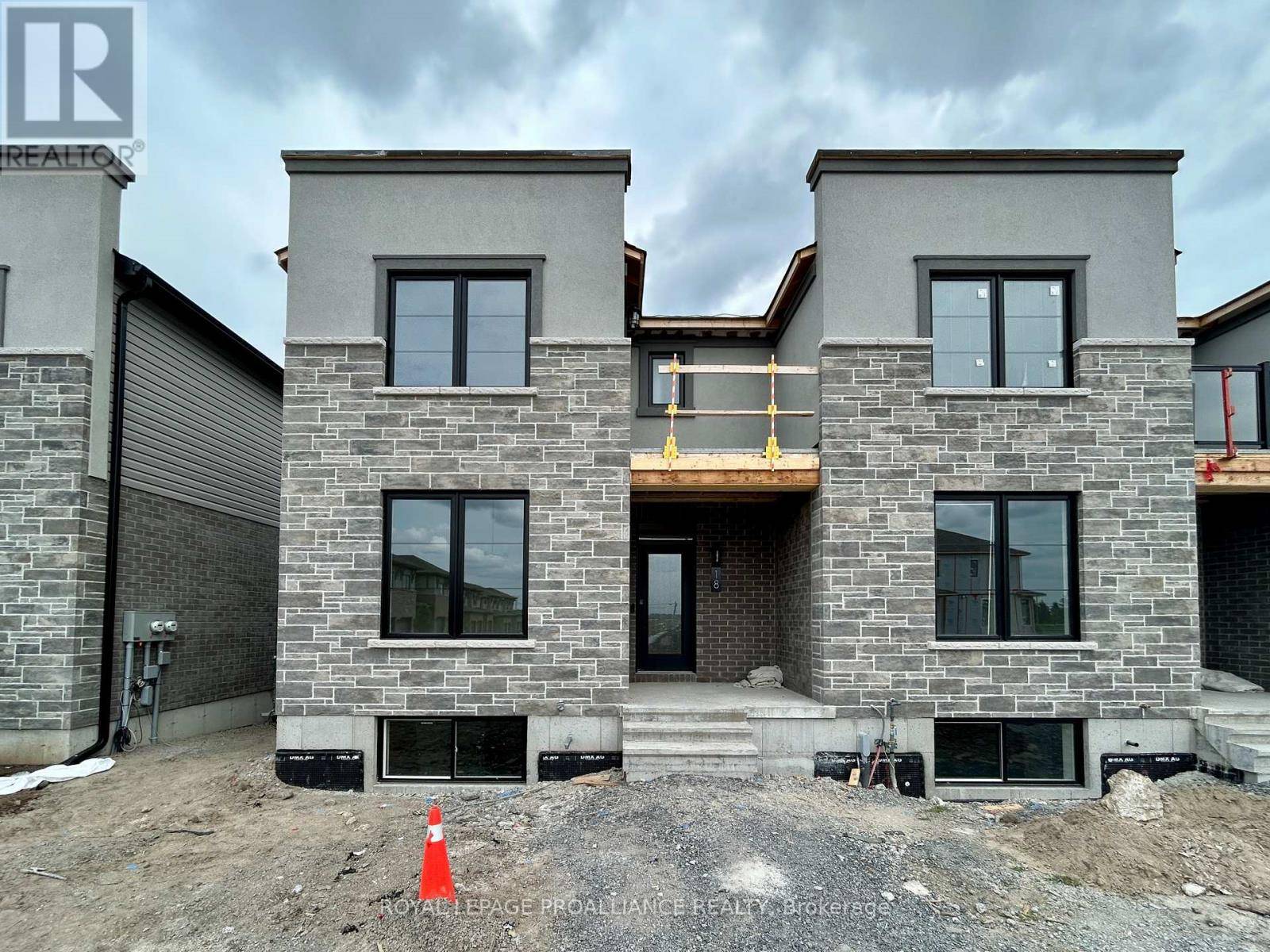 Belleville (thurlow Ward), ON K8N0S6,18 RIVERSTONE WAY
