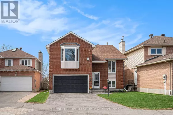 22 GESNER COURT, Ottawa, ON K2L3K1
