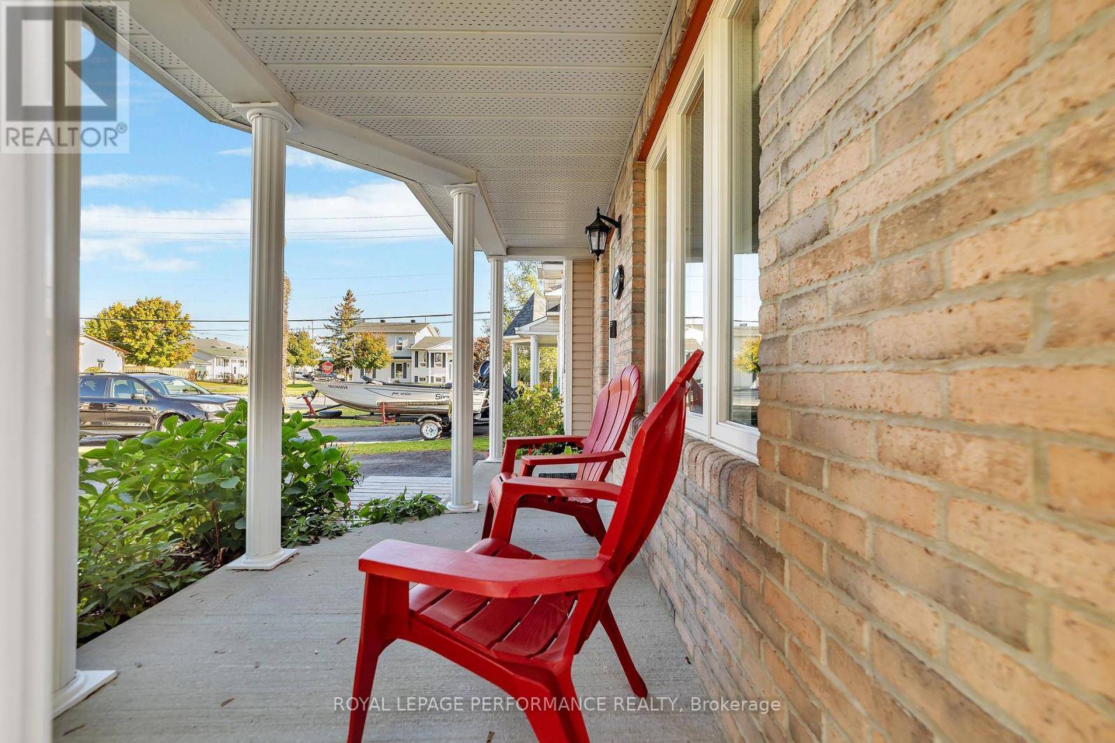 Clarence-rockland, ON K4K1R3,2833 VALERIE PLACE