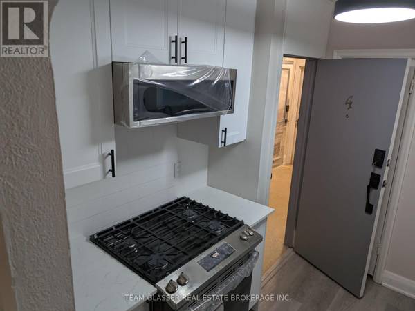 London East (east K), ON N6A1E8,111 Dundas ST #4