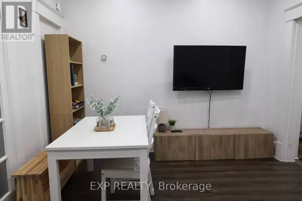 Brantford, ON N3S4R3,226 SHERIDAN STREET