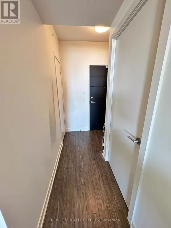 Hamilton (beasley), ON L8R0A7,212 King William ST #1220