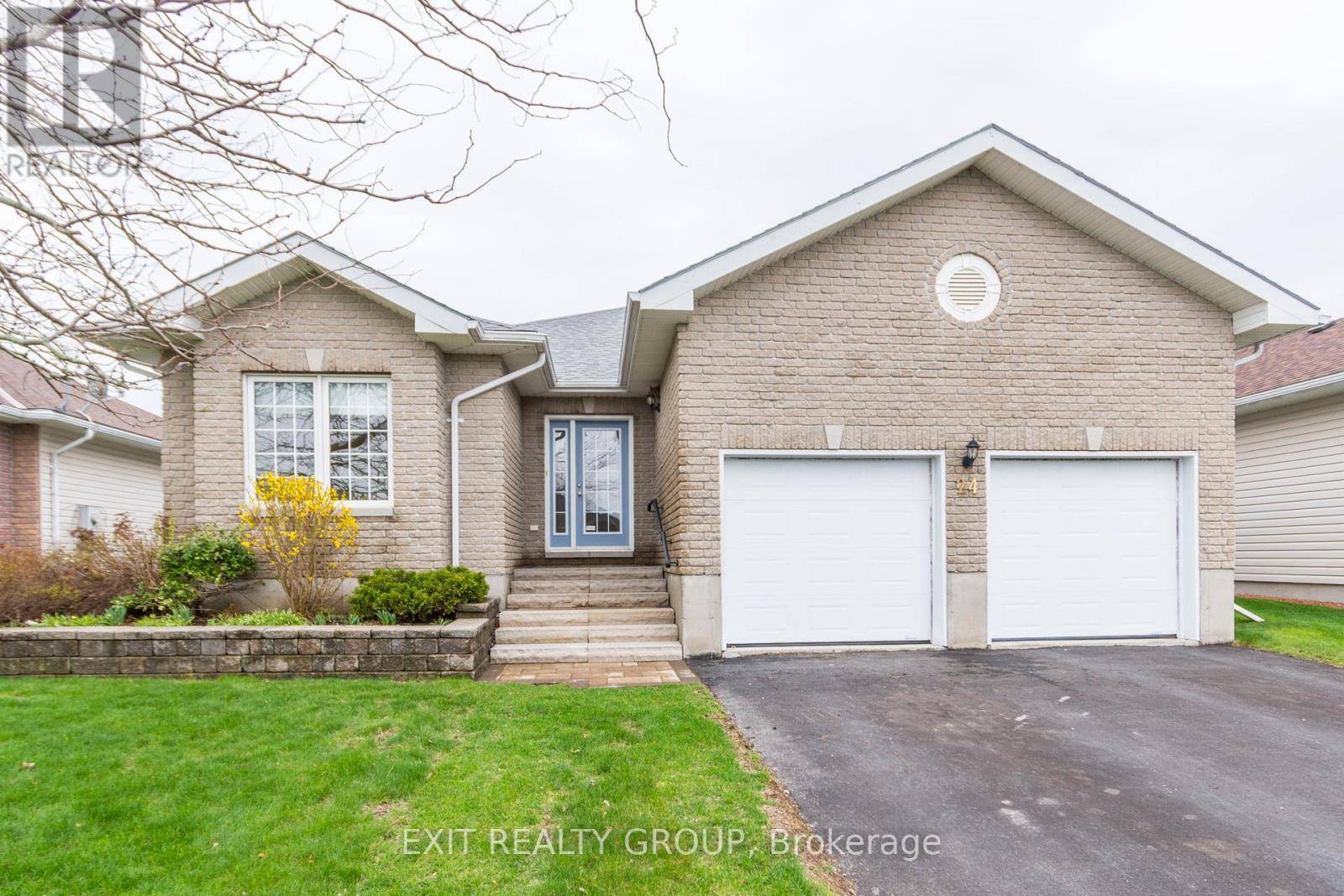 24 ALETHA DRIVE, Prince Edward County (wellington Ward), ON K0K3L0