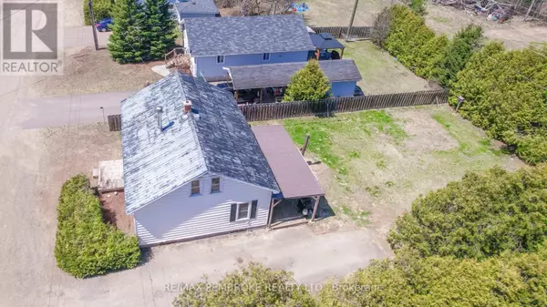 Madawaska Valley, ON K0J1B0,21 PHILIP STREET