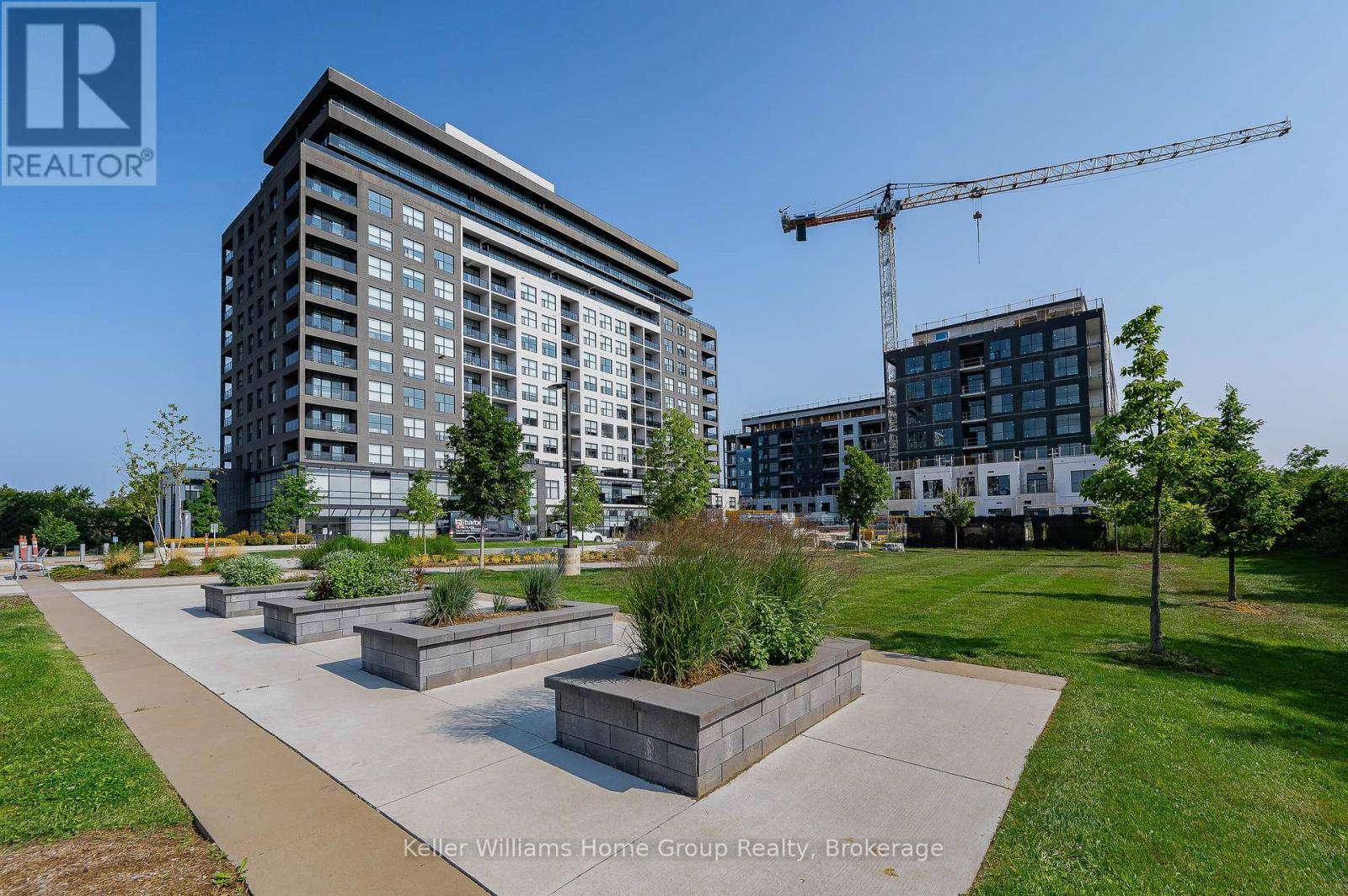 Guelph (pineridge/westminster Woods), ON N1L1G7,1880 Gordon ST #111
