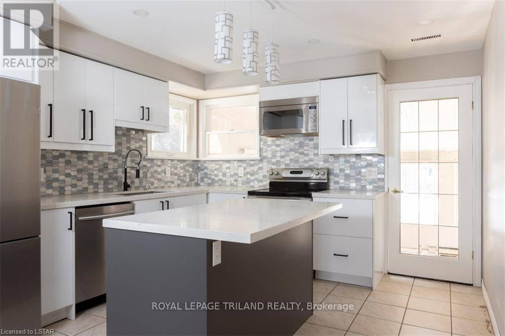 London North (north C), ON N5X4B1,1231 SUNNINGDALE ROAD E