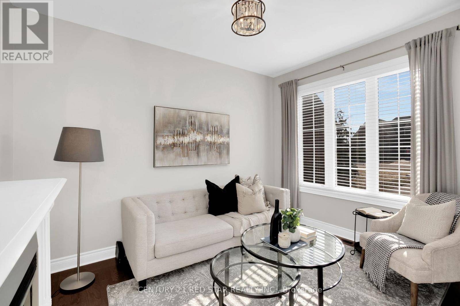 Mono, ON L9W6W6,16 MITCHELL CRESCENT