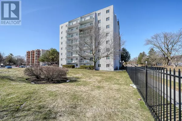 London East (east A), ON N5Y5E4,986 Huron ST #809