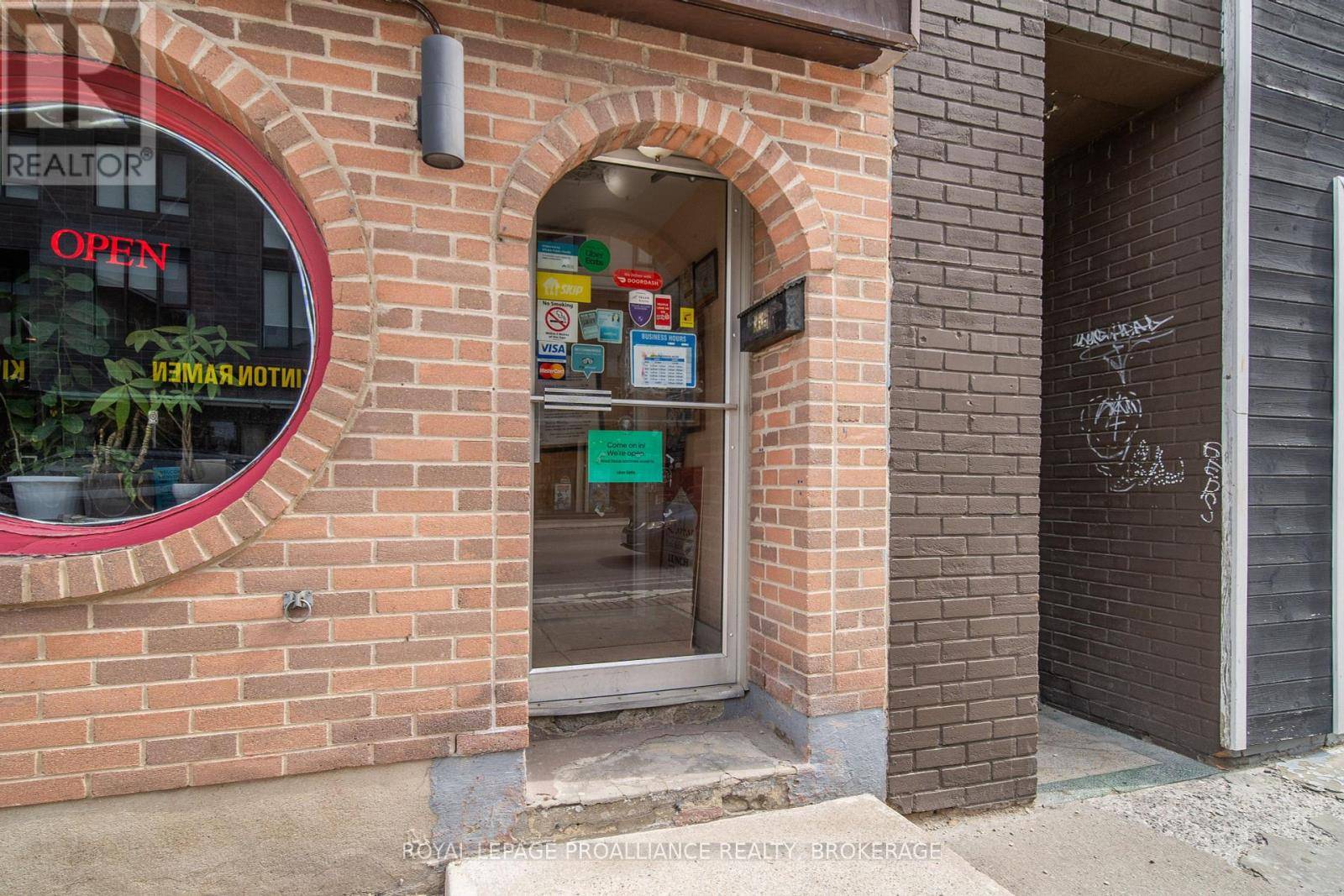 Kingston (east Of Sir John A. Blvd), ON K7L1C3,479 PRINCESS STREET
