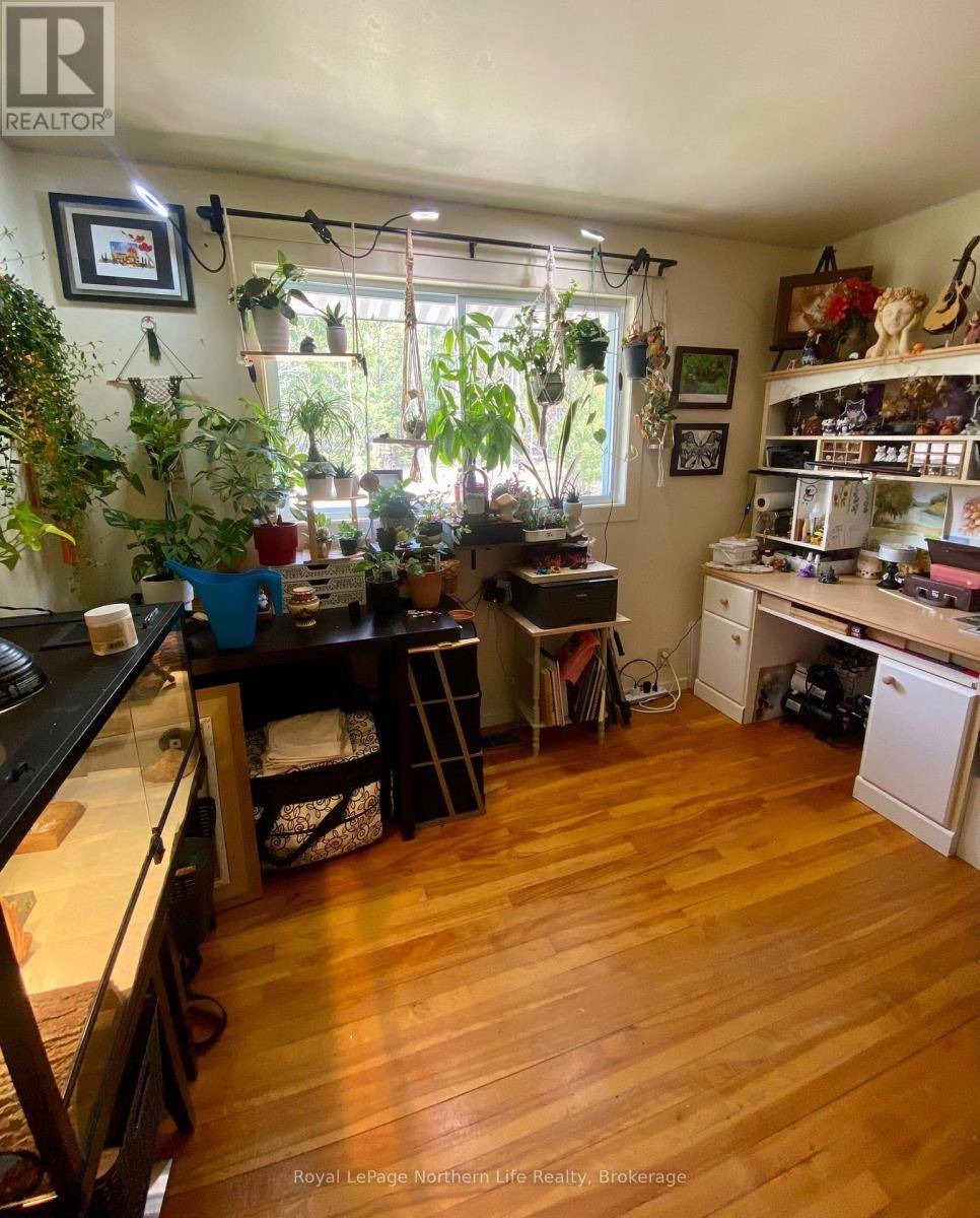 North Bay (birchaven), ON P1A2Z8,460 Lake Heights RD #17