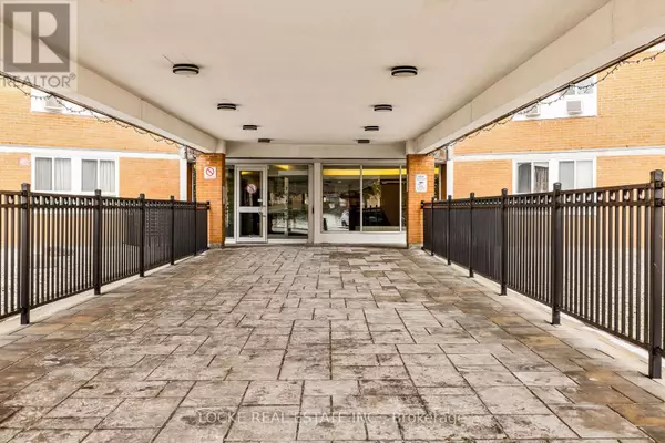 Ottawa, ON K1J8K5,2020 Jasmine CRES #918
