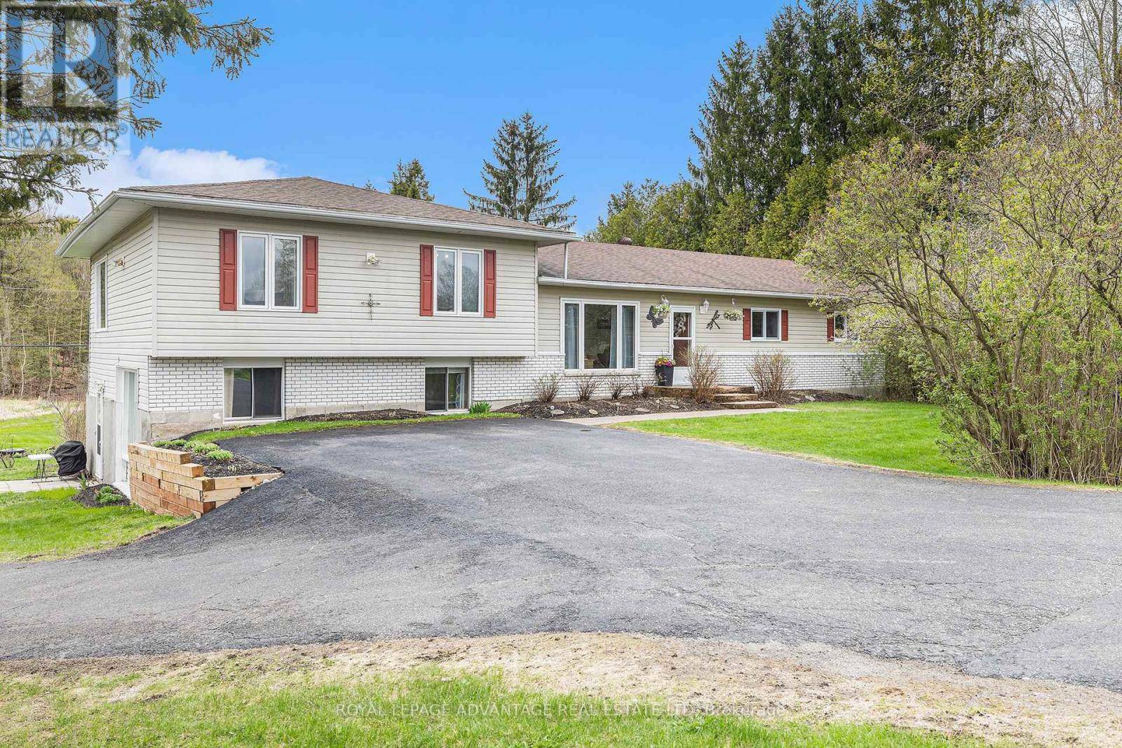 Drummond/north Elmsley, ON K7H0G5,2579 RIDEAU FERRY ROAD