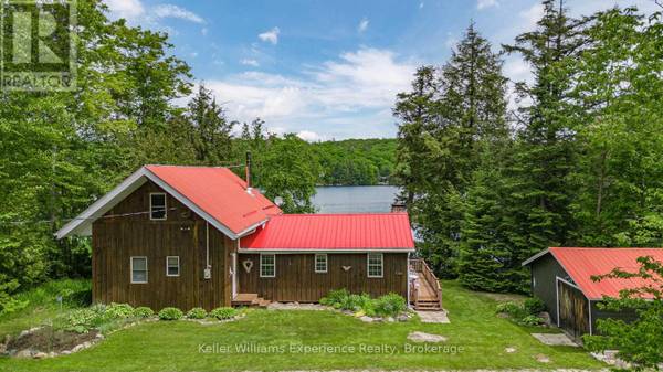 1077 FRIENDSHIP LANE, Algonquin Highlands (sherborne), ON K0M1J2