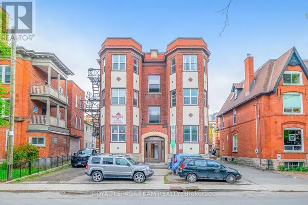 305 WAVERLEY STREET, Ottawa, ON K2P0V9