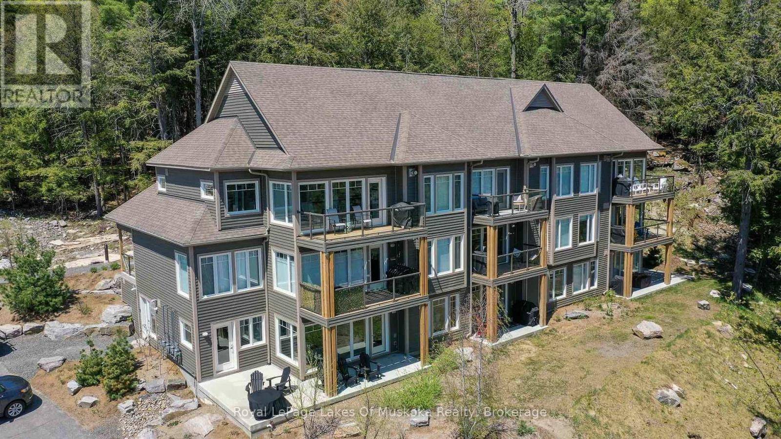Huntsville (chaffey), ON P1H0B8,3 TREE TOPS LN #102