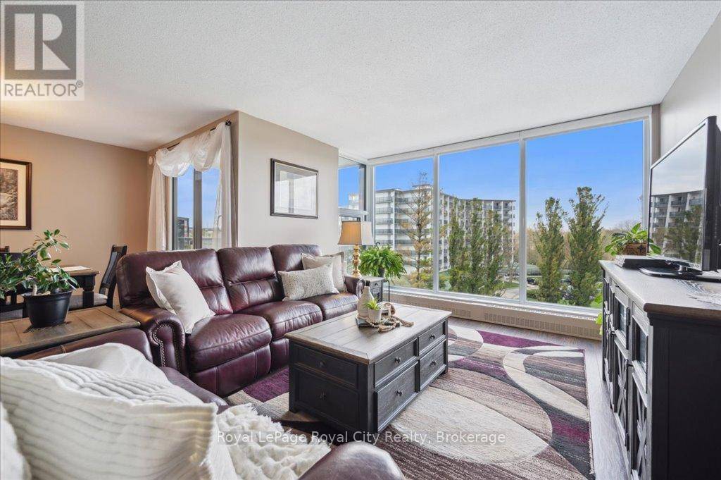 19 Woodlawn RD East #311, Guelph (riverside Park), ON N1H7B1