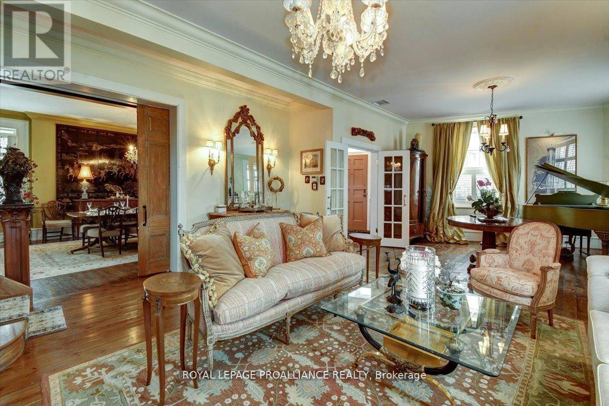 Port Hope, ON L1A1E9,43-45 DORSET STREET W