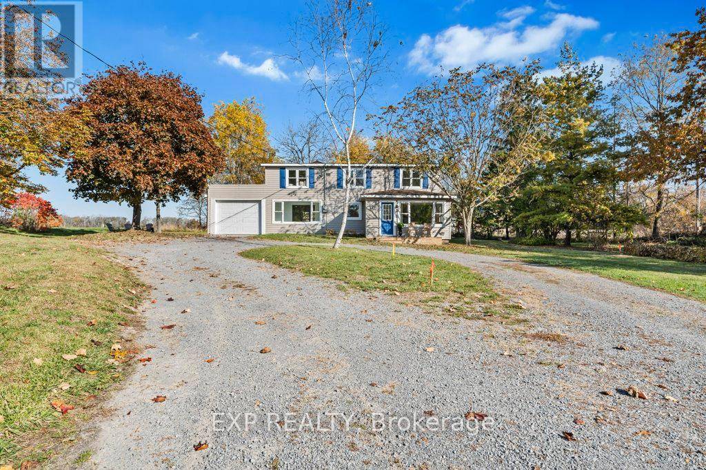 Prince Edward County (bloomfield Ward), ON K0K1G0,412 BLOOMFIELD MAIN STREET